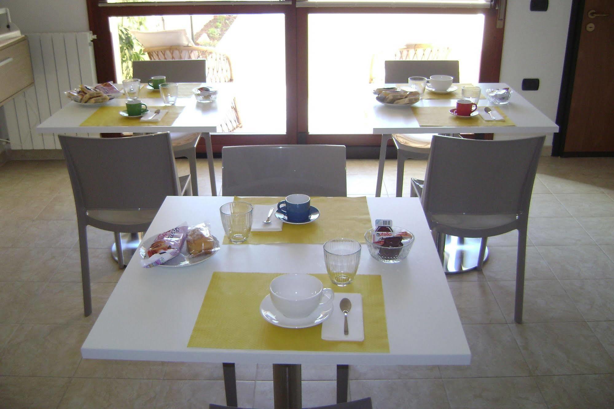 Hotel Sun&Sardinia Monserrato Zewnętrze zdjęcie